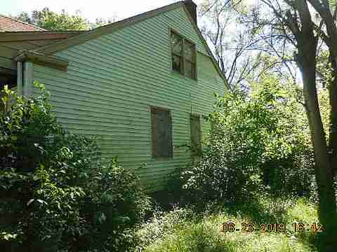 10035 Montrose (6)_m.jpg